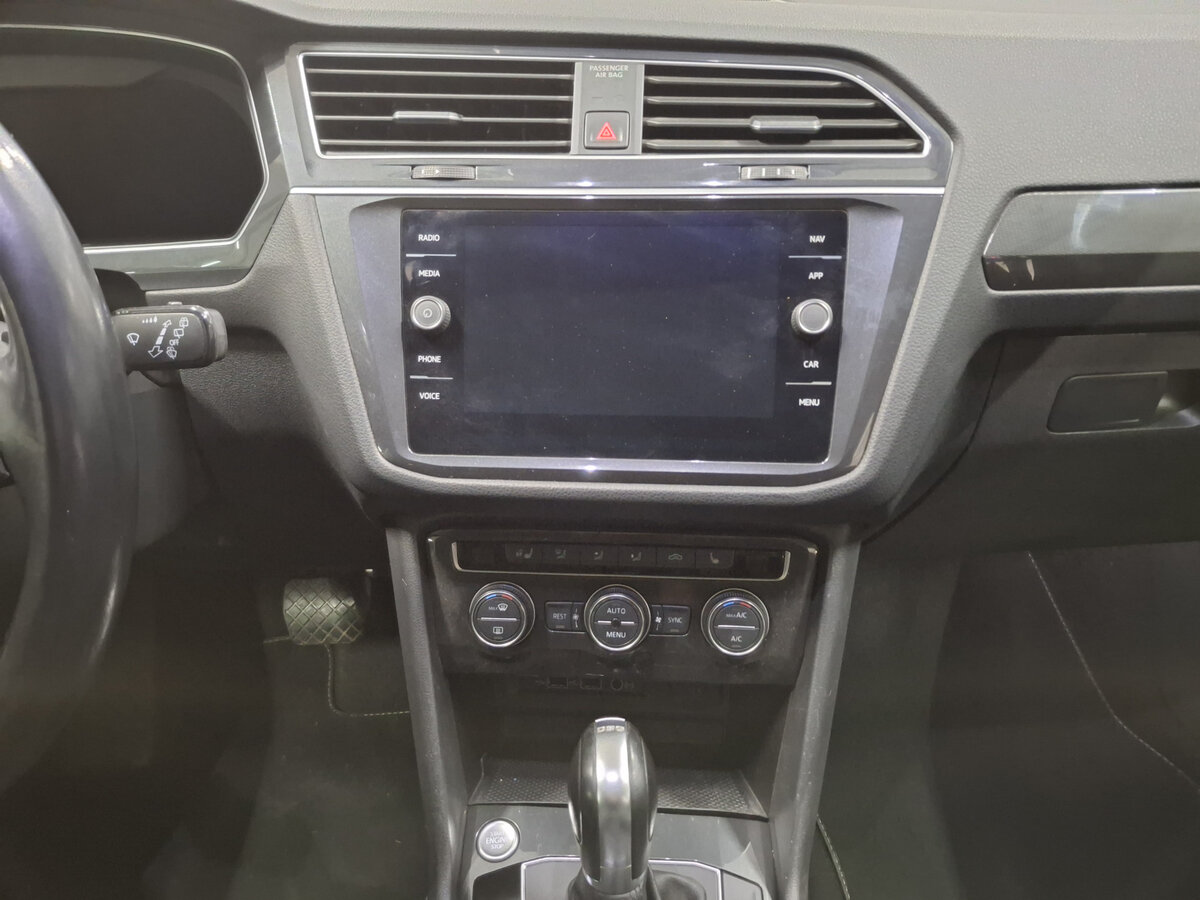 Фольксваген Тигуан б/у, 2018, Роботизированная. Фото: #14