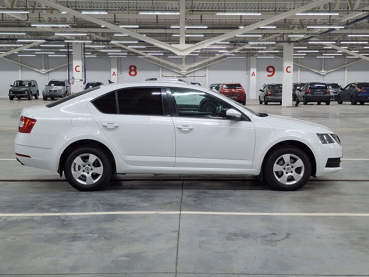 Шкода Октавия б/у, 2018, Механическая. Фото: #3