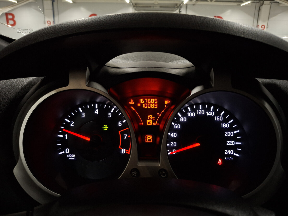 Ниссан Жук б/у, 2012, Вариатор. Фото: #12