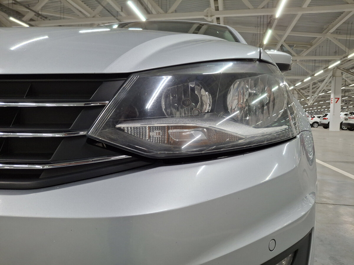 Фольксваген Поло б/у, 2016, Автоматическая. Фото: #16