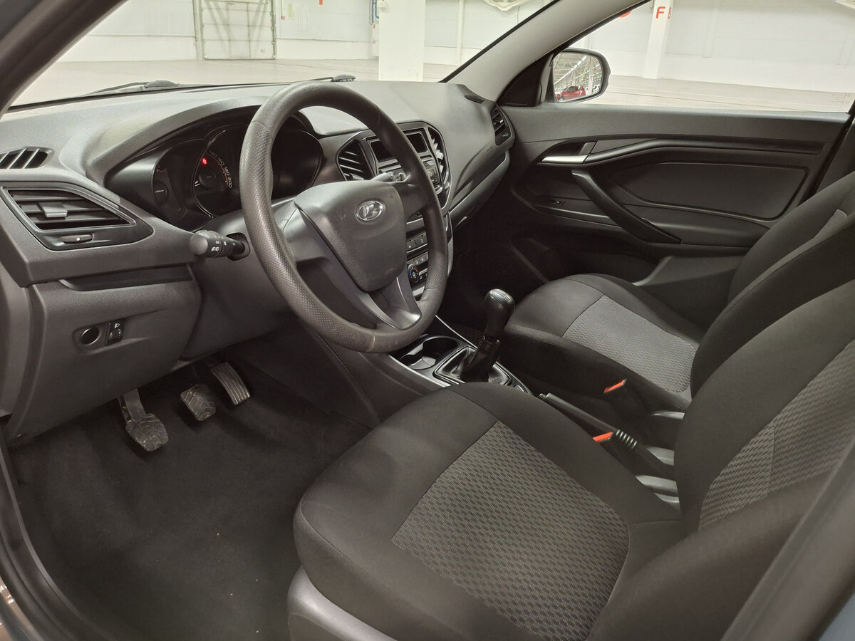 Лада (ВАЗ) Веста б/у, 2019, Механическая. Фото: #15