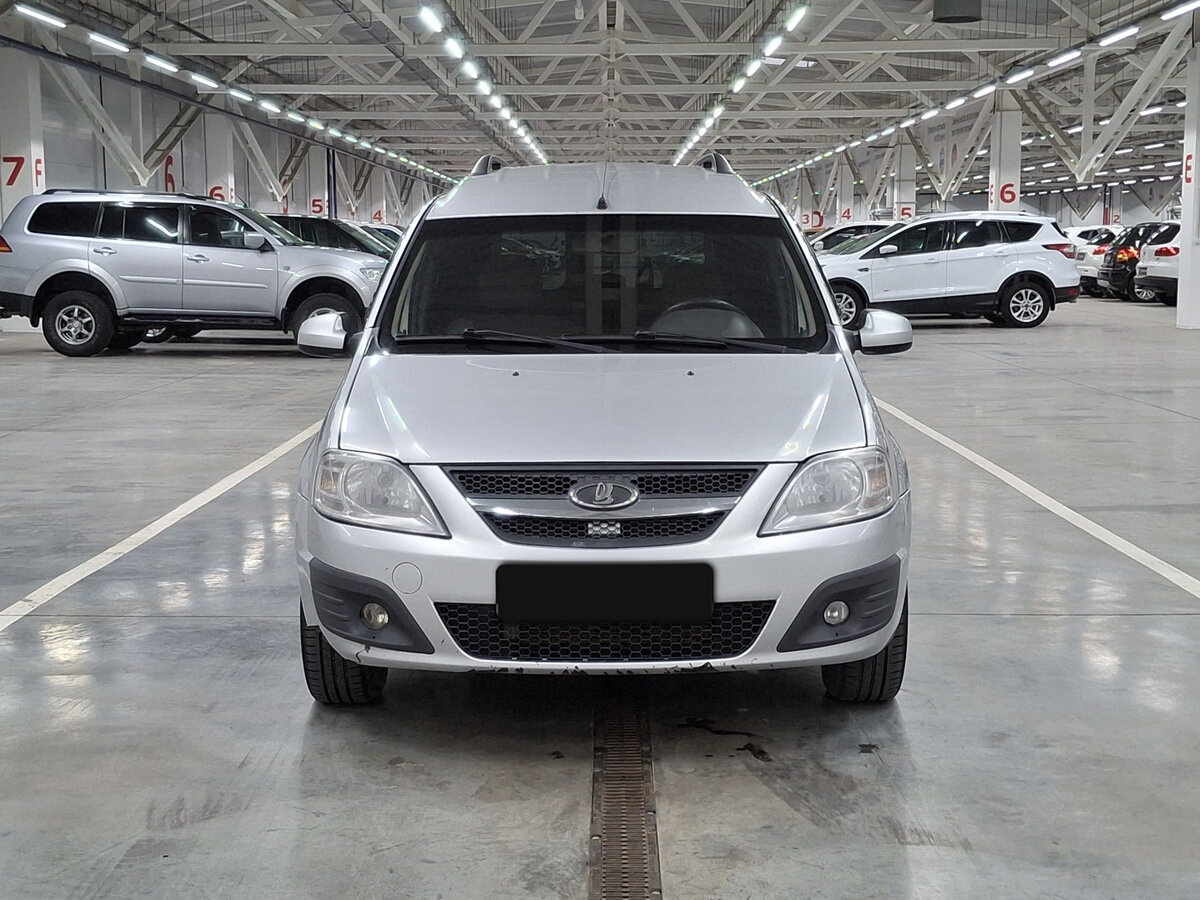 Лада (ВАЗ) Ларгус б/у, 2013, Механическая. Фото: #1