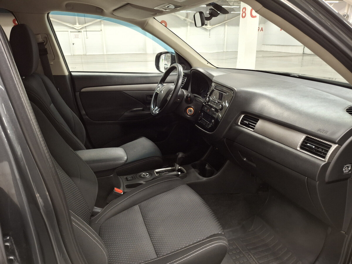 Митсубиши Оутлэндер б/у, 2015, Вариатор. Фото: #10