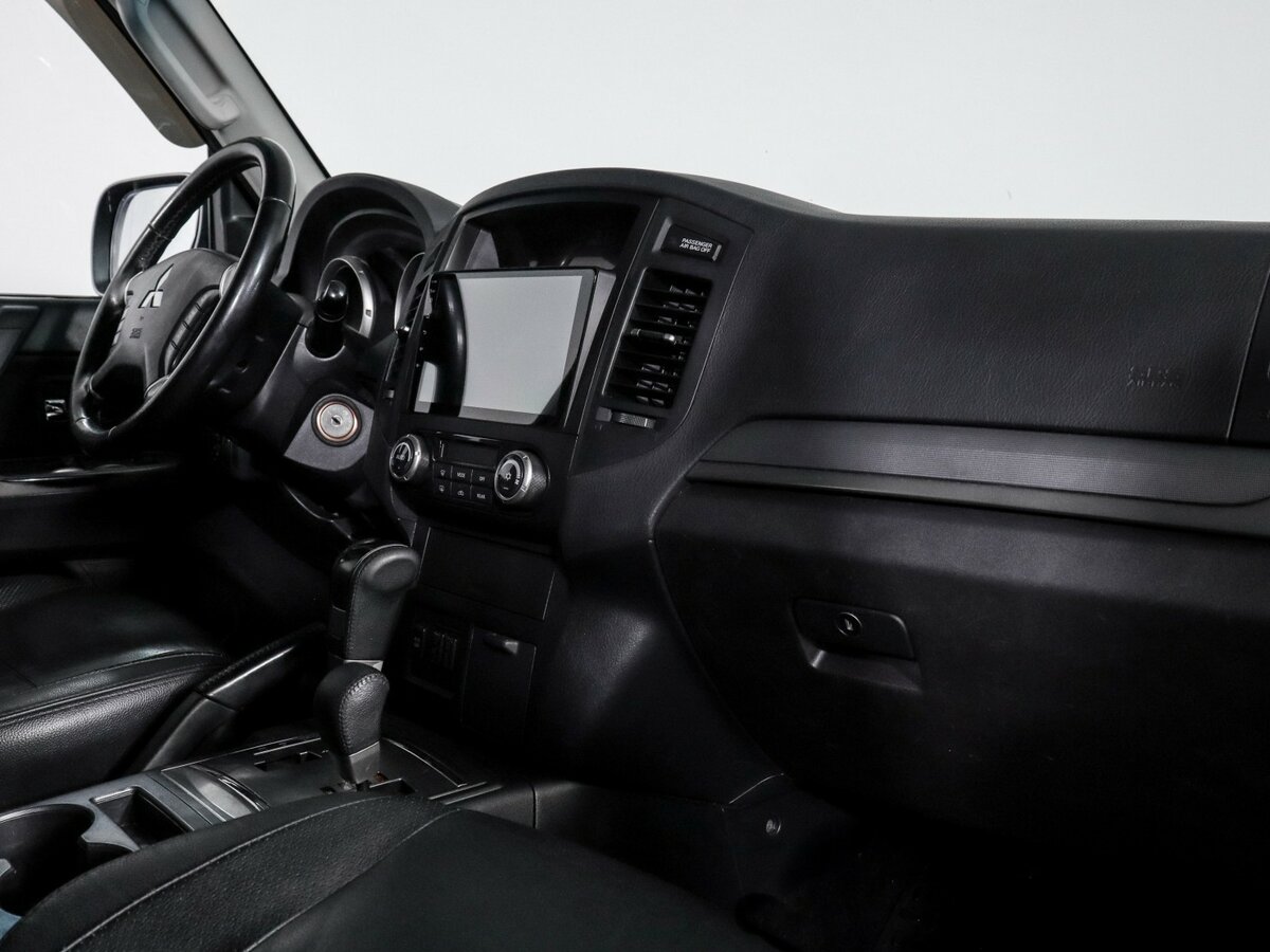 Митсубиши Паджеро б/у, 2012, Автоматическая. Фото: #6