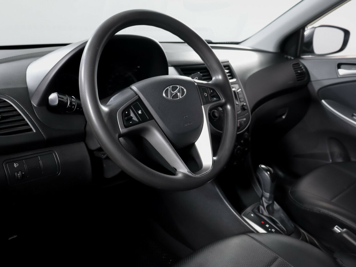 Хендай Солярис б/у, 2014, Автоматическая. Фото: #10