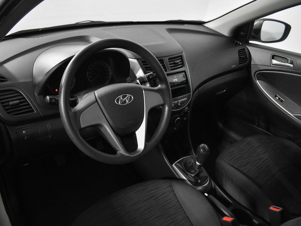 Хендай Солярис б/у, 2016, Механическая. Фото: #6