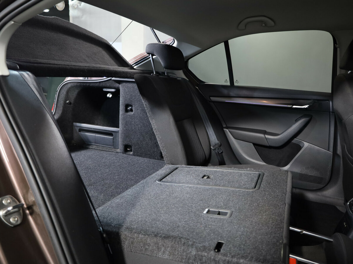 Шкода Октавия б/у, 2017, Роботизированная. Фото: #12