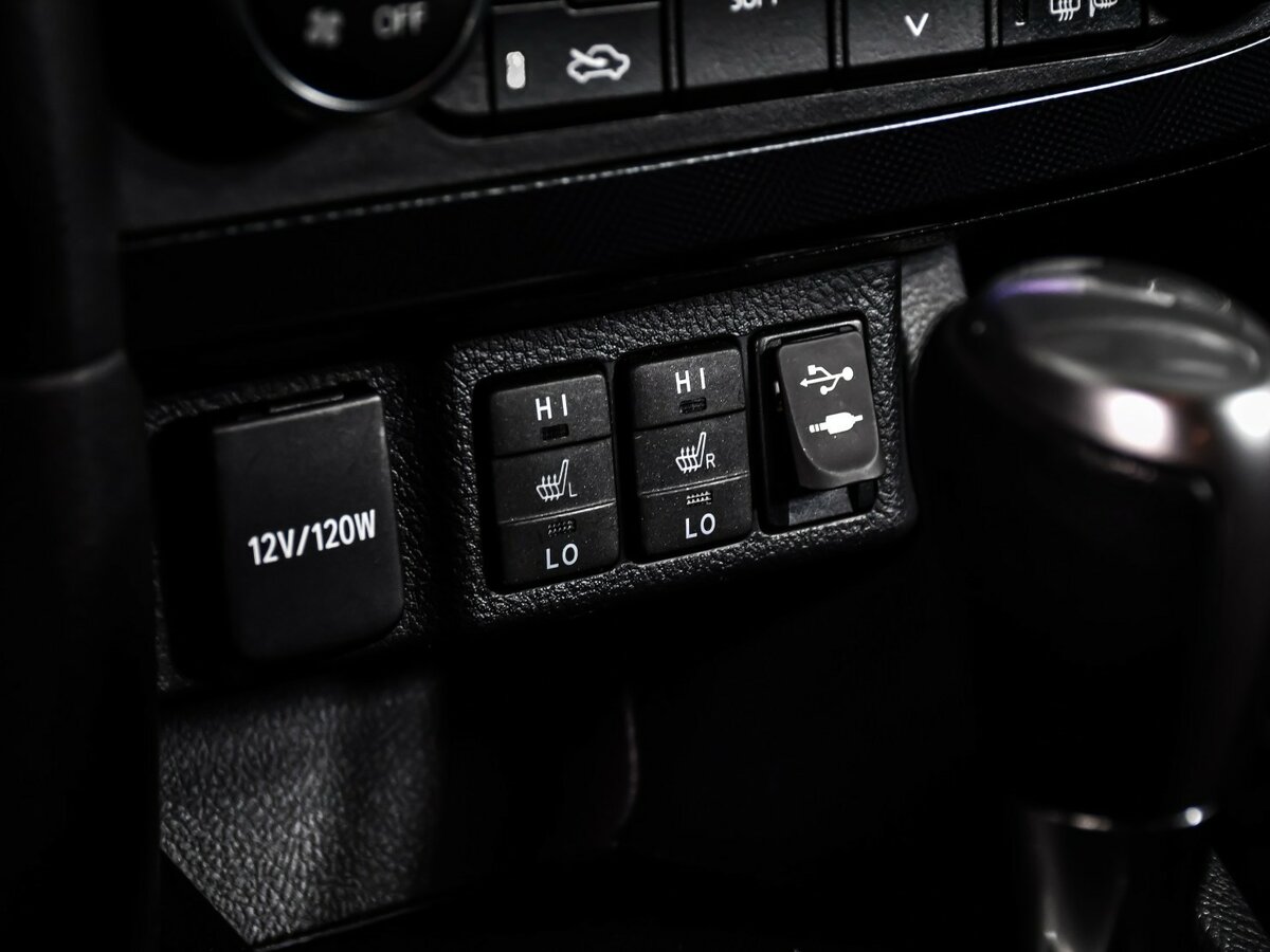 Тойота Аурис б/у, 2014, Вариатор. Фото: #15