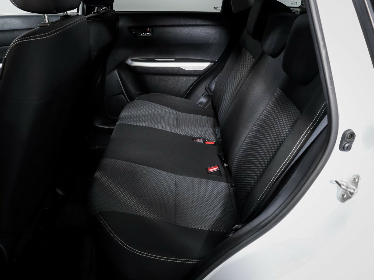 Сузуки Витара б/у, 2016, Автоматическая. Фото: #7