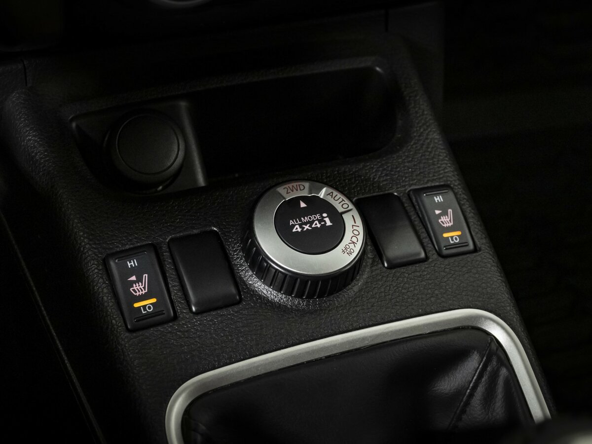 Ниссан Икс-Трейл б/у, 2014, Механическая. Фото: #12