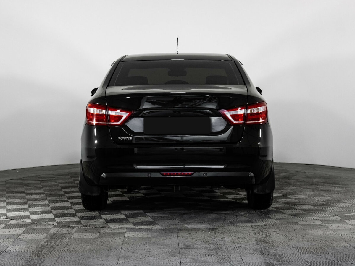 Лада (ВАЗ) Веста б/у, 2017, Механическая. Фото: #4