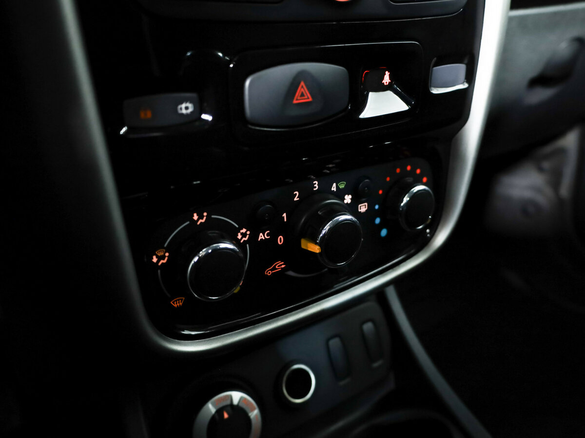 Рено Дастер б/у, 2014, Механическая. Фото: #19