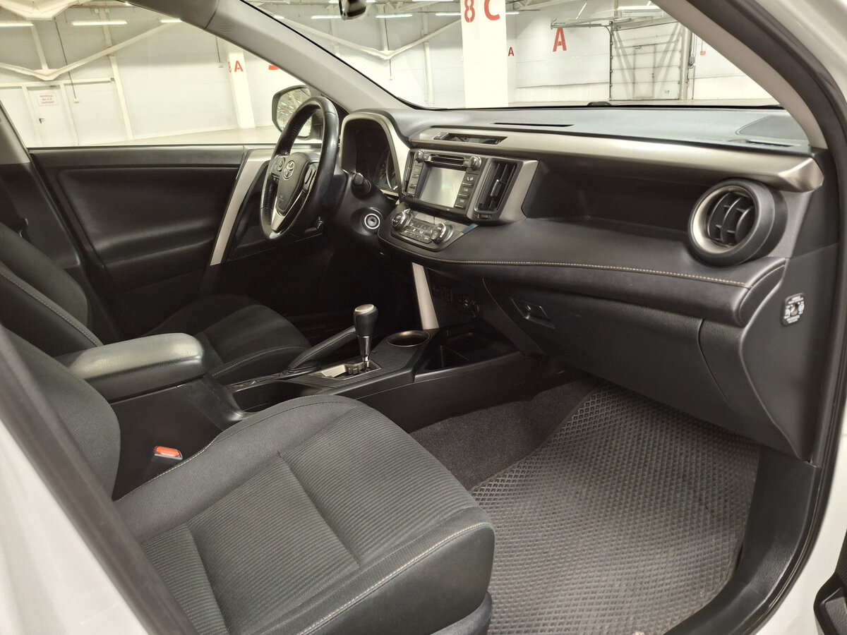 Тойота Рав4 б/у, 2014, Вариатор. Фото: #10