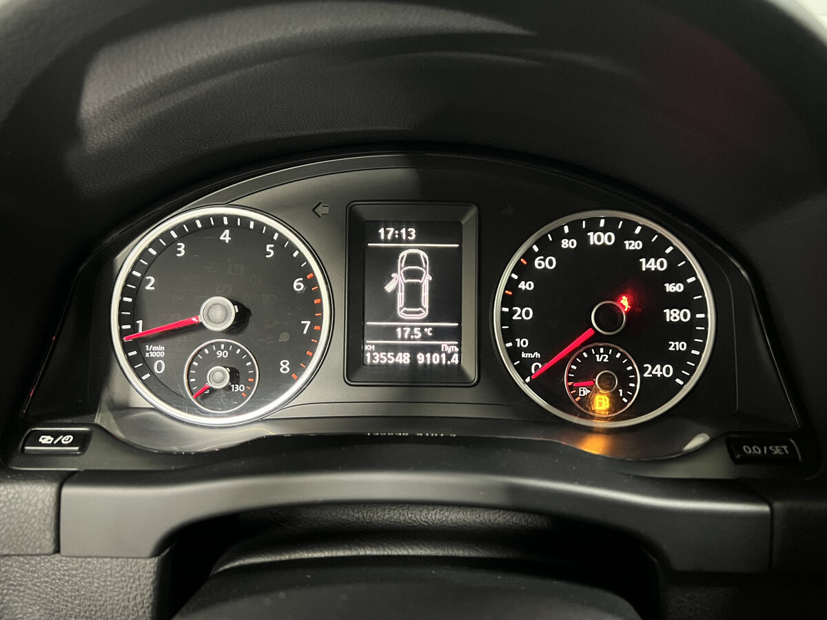 Фольксваген Тигуан б/у, 2014, Механическая. Фото: #12