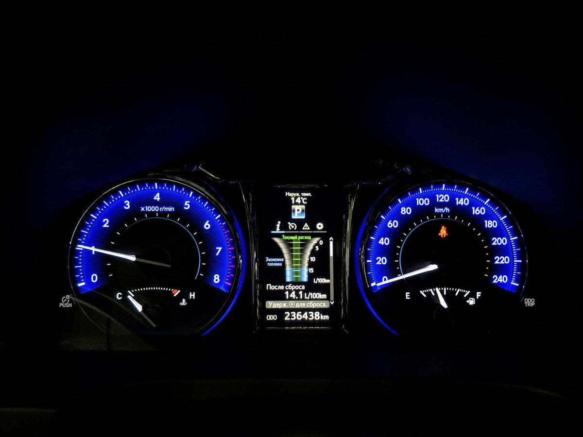 Тойота Камри б/у, 2015, Автоматическая. Фото: #11