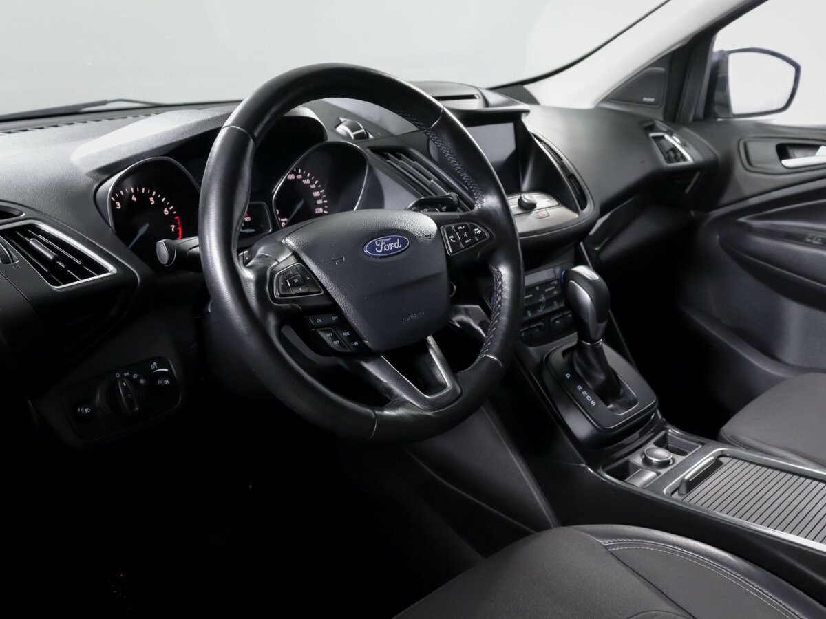 Форд Куга б/у, 2017, Автоматическая. Фото: #12