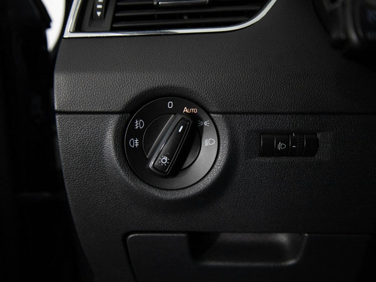 Шкода Октавия б/у, 2014, Механическая. Фото: #12