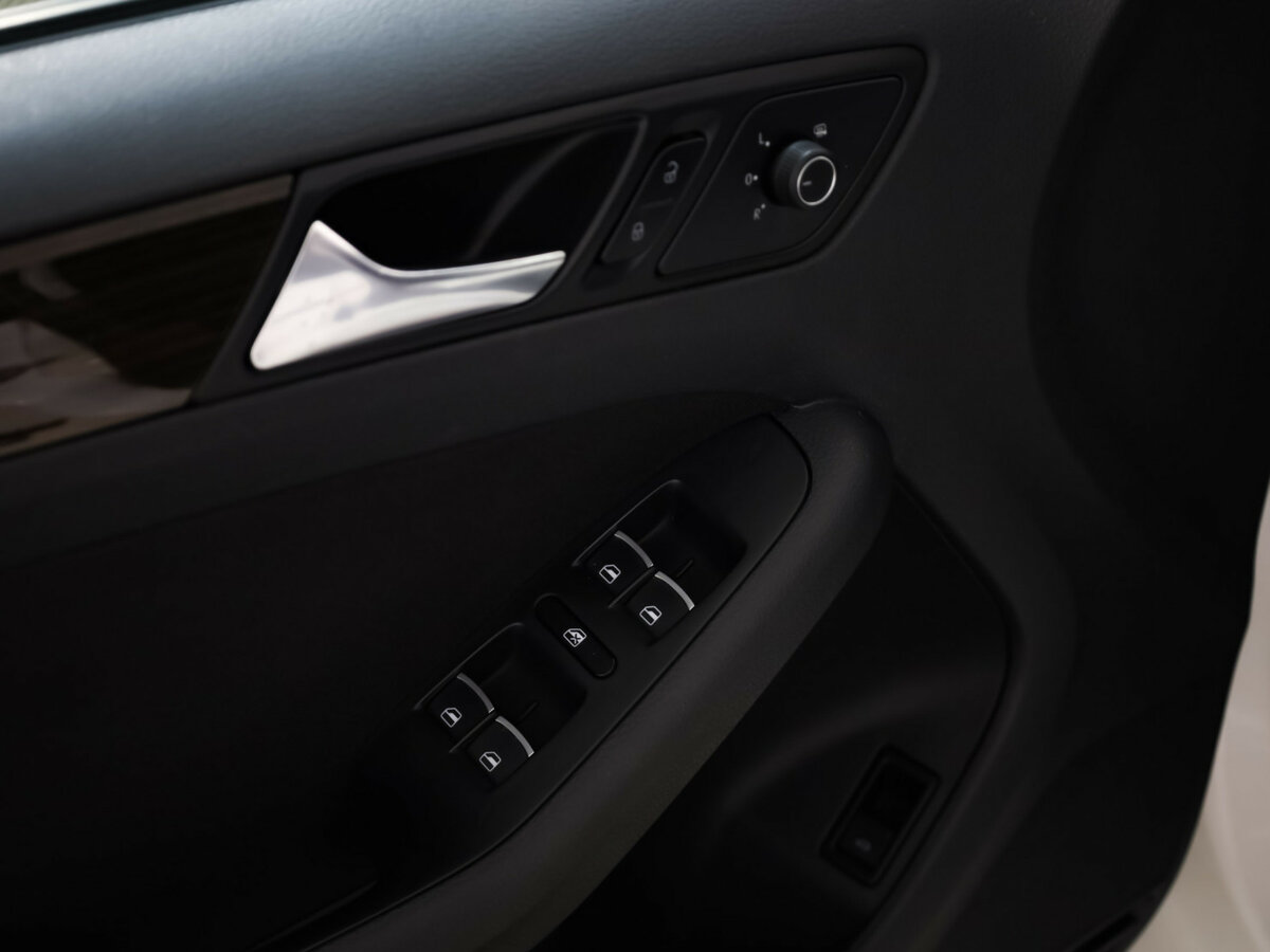 Фольксваген Джетта б/у, 2015, Механическая. Фото: #10