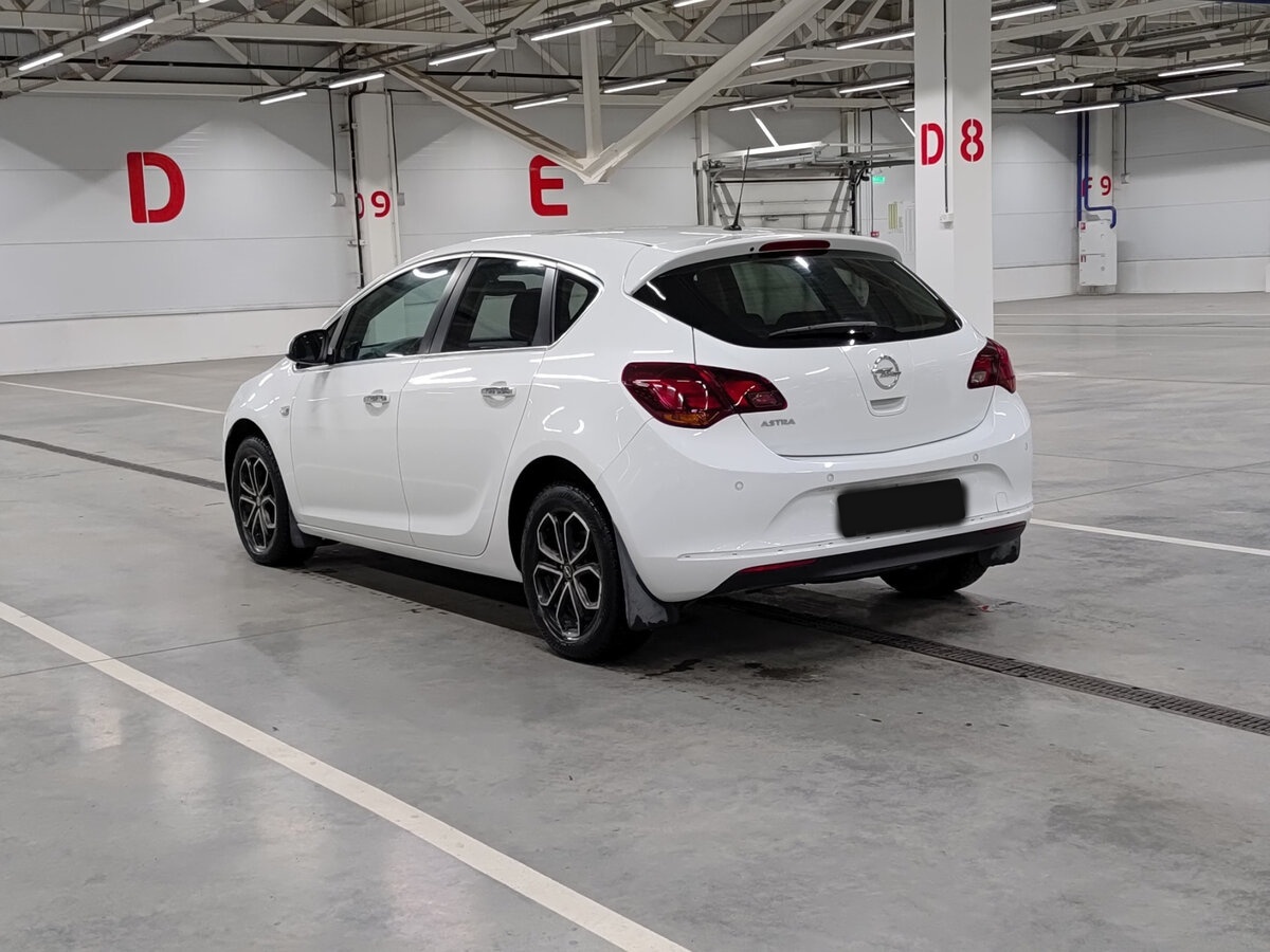 Опель Астра б/у, 2013, Механическая. Фото: #6