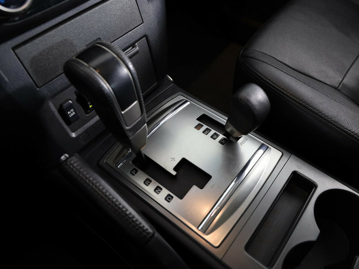 Митсубиши Паджеро б/у, 2013, Автоматическая. Фото: #13