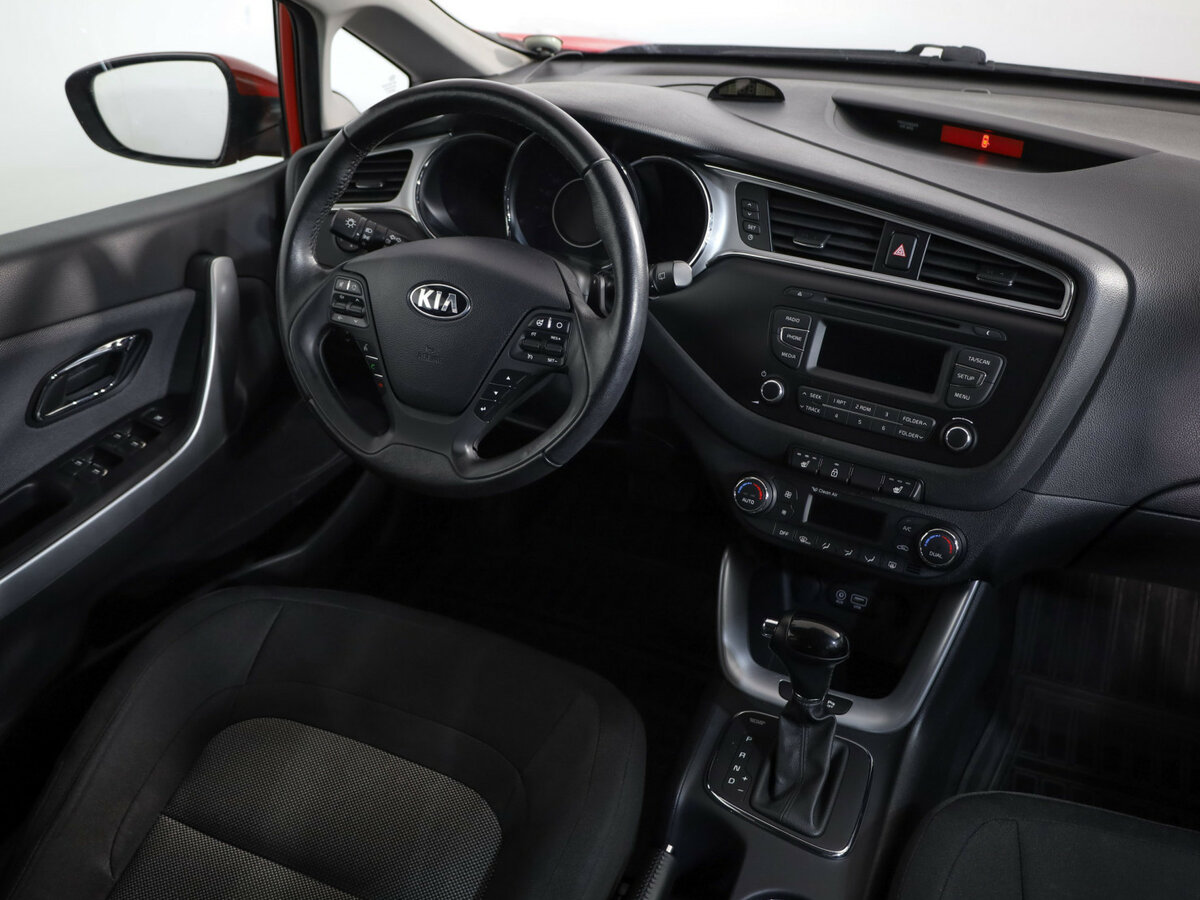 Киа Сид б/у, 2016, Автоматическая. Фото: #6